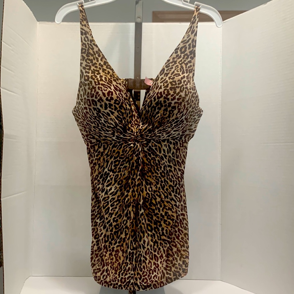 Victoria’s Secret Very Sexy Line Tankini Top